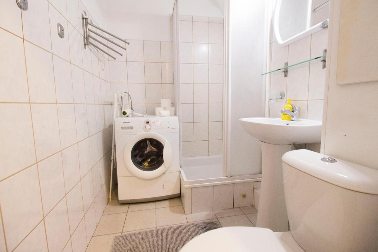 Lucky Apartaments Old Town -Economy 弗罗茨瓦夫 外观 照片