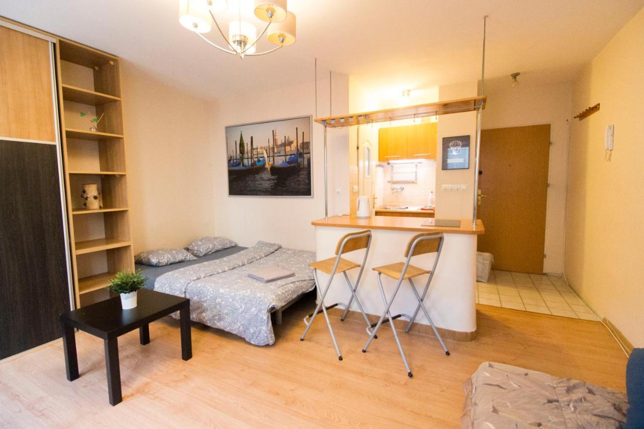 Lucky Apartaments Old Town -Economy 弗罗茨瓦夫 外观 照片