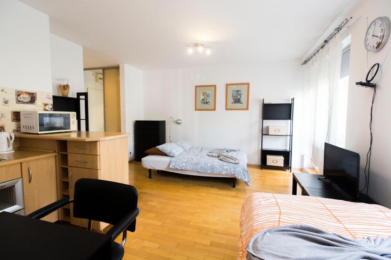 Lucky Apartaments Old Town -Economy 弗罗茨瓦夫 外观 照片