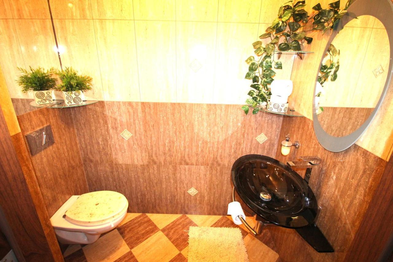 Lucky Apartaments Old Town -Economy 弗罗茨瓦夫 外观 照片