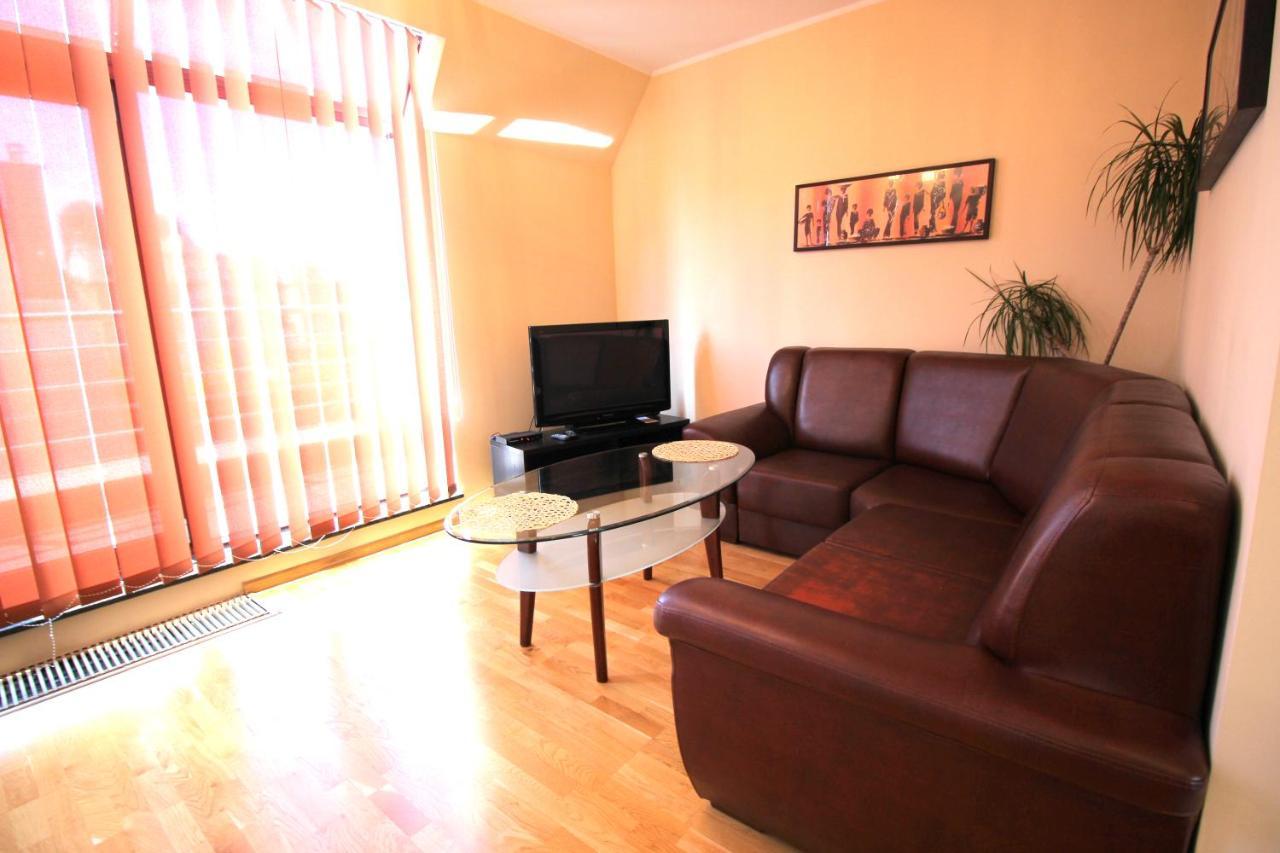 Lucky Apartaments Old Town -Economy 弗罗茨瓦夫 外观 照片
